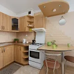 Spacious With Parking And Balcony By Renters Appartement *