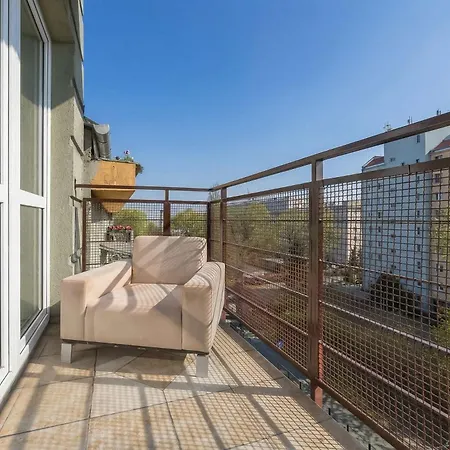 Spacious With Parking And Balcony By Renters * Warszawa